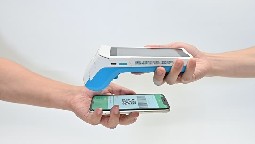 拉卡拉的盈利模式是什么？